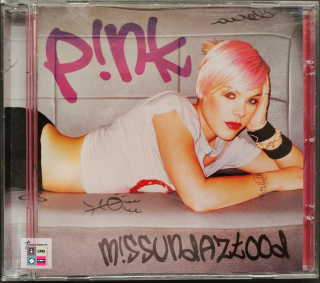 P!NK – M!ssundaztood