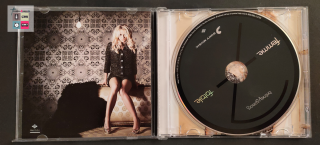 Britney Spears – Femme Fatale